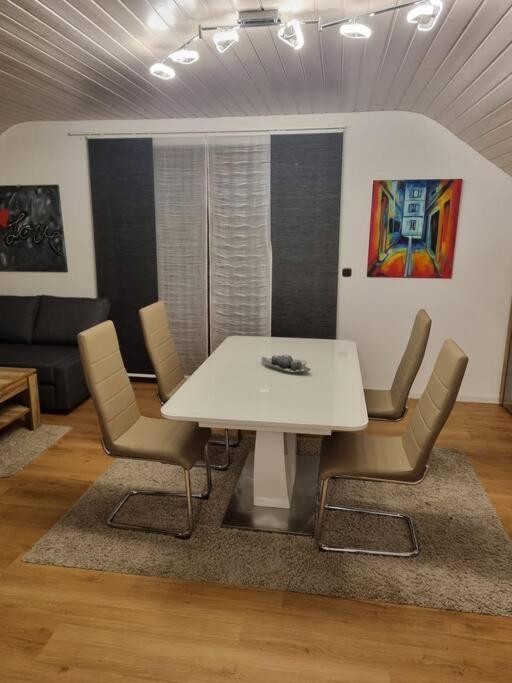 Gemuetliche Wohnung Am Waldrand Thierhaupten Luaran gambar